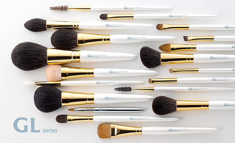 GLシリーズ：プロユースでありながらも、メイク初心者にも使いやすい厳選した穂先（ロング軸）
