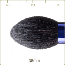 La Mer：チーク／ハイライトブラシ　毛丈