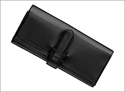 C-9：ブラシケース